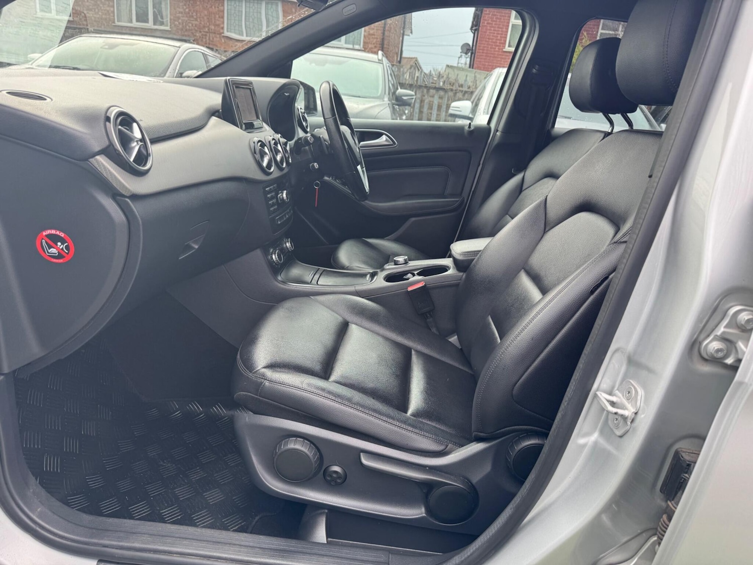 Used Mercedes-Benz B Class for sale - 77898312: Photo 63