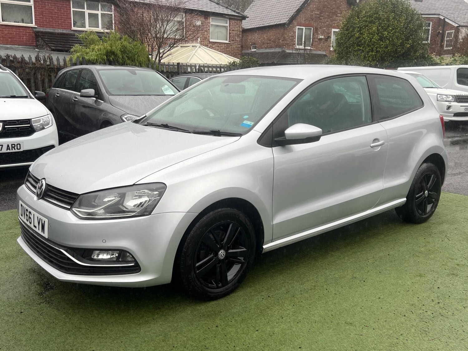 Used Volkswagen Polo 2017 for sale - 76849997: Photo 12