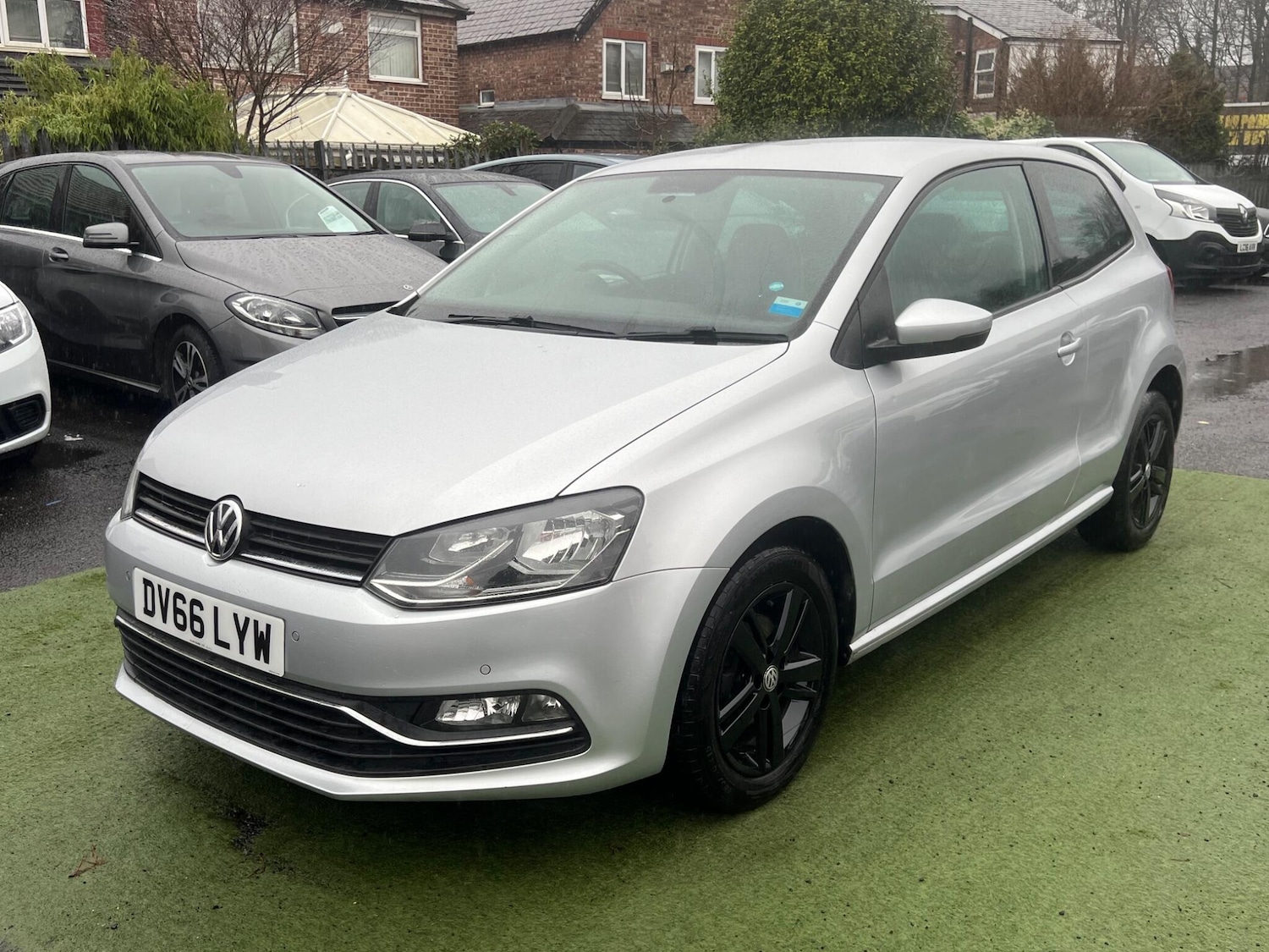 Used Volkswagen Polo 2017 for sale - 76849997: Photo 13