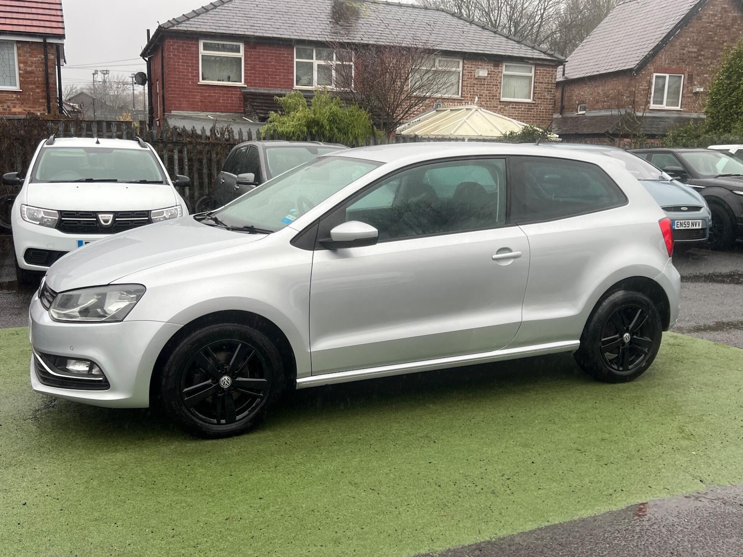 Used Volkswagen Polo 2017 for sale - 76849997: Photo 14