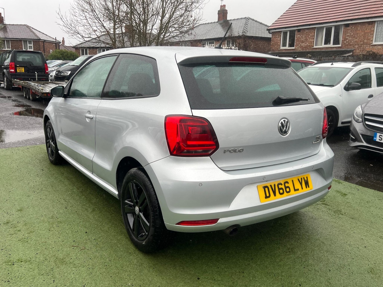 Used Volkswagen Polo 2017 for sale - 76849997: Photo 16