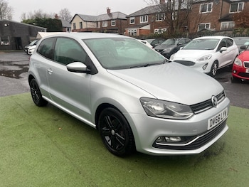 Used Volkswagen Polo 2017 for sale - 76849997: Photo