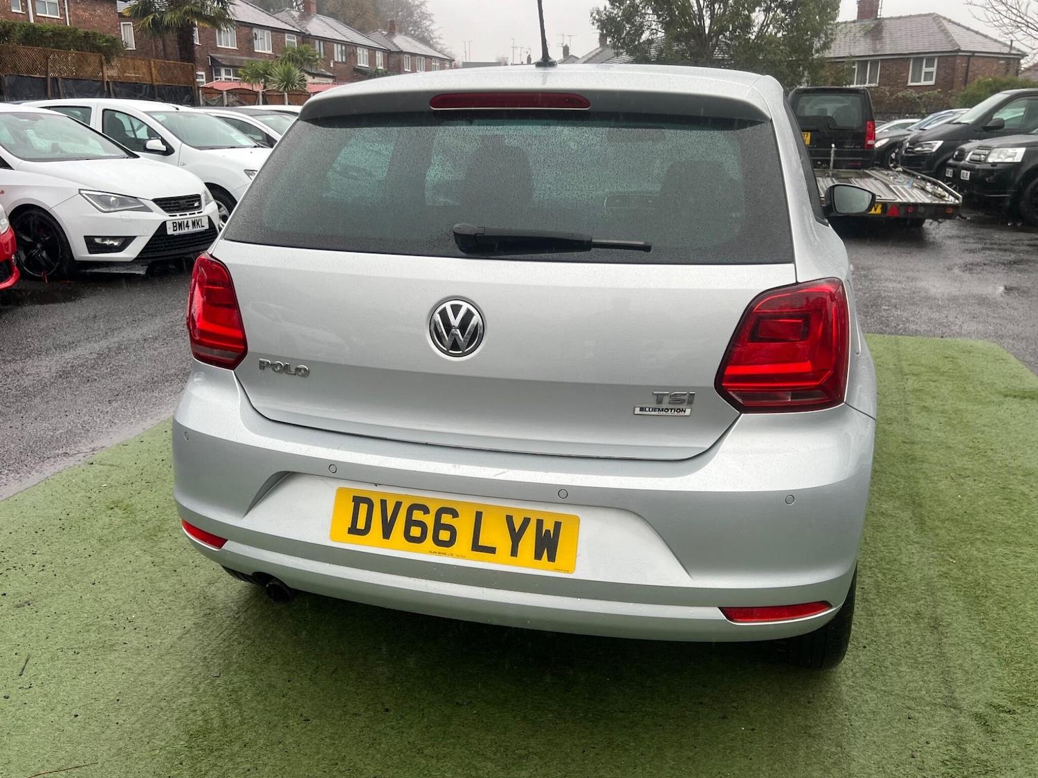 Used Volkswagen Polo 2017 for sale - 76849997: Photo 24