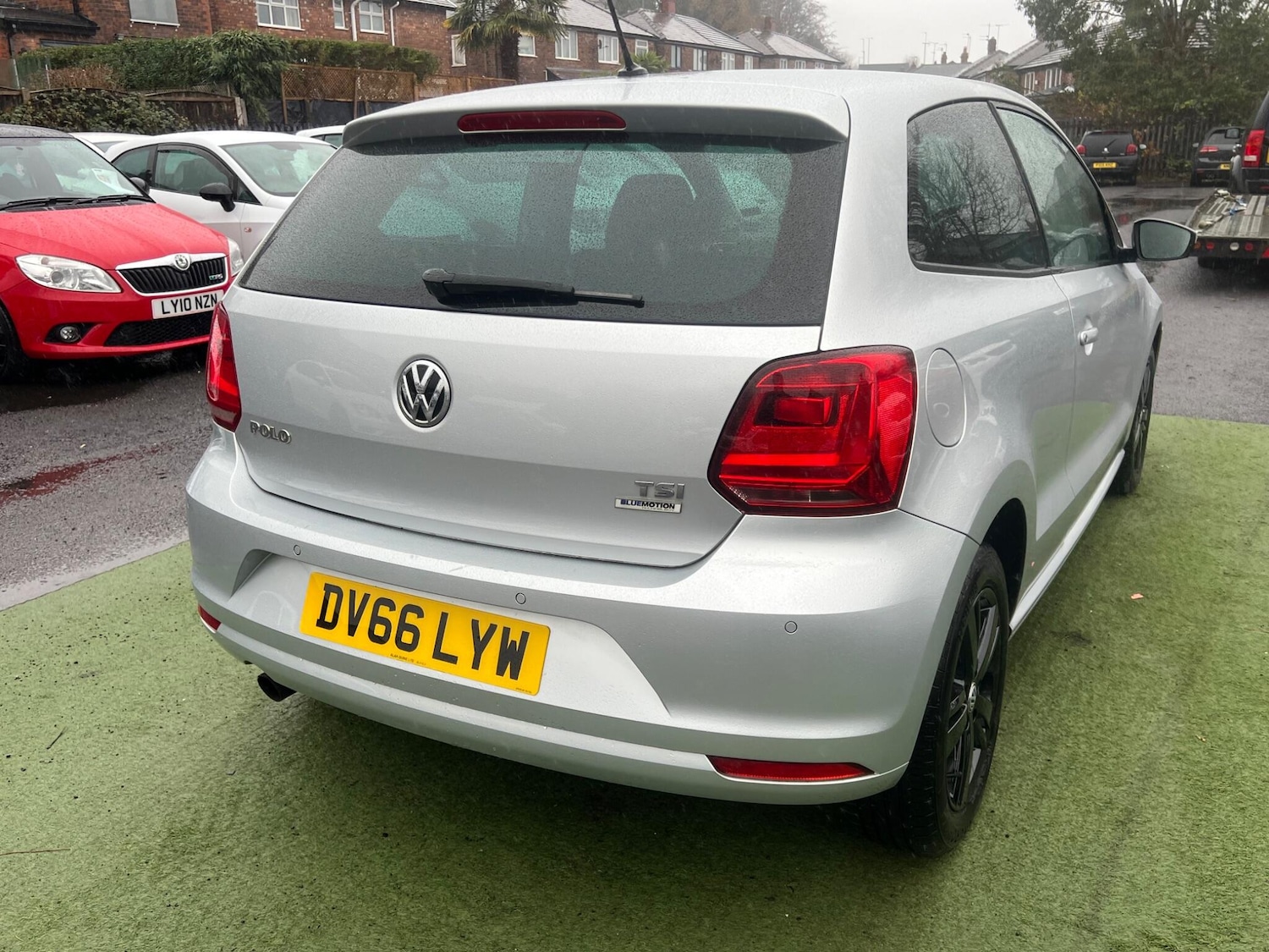 Used Volkswagen Polo 2017 for sale - 76849997: Photo 30