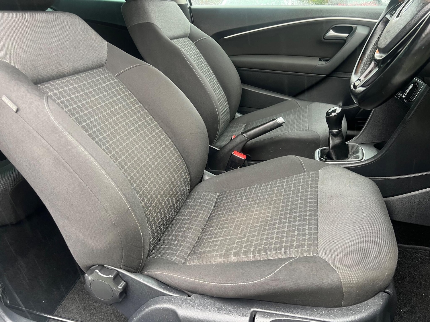 Used Volkswagen Polo 2017 for sale - 76849997: Photo 36