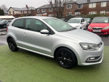 Used Volkswagen Polo 2017 for sale - 76849997: Photo