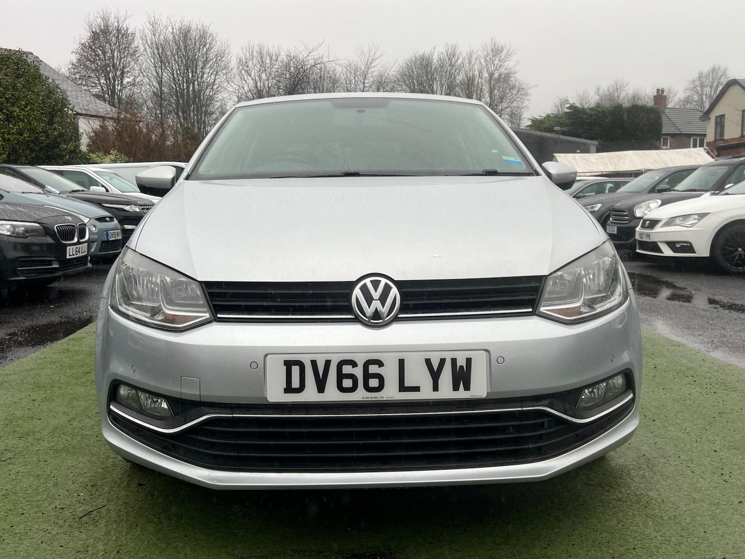 Used Volkswagen Polo 2017 for sale - 76849997: Photo 4