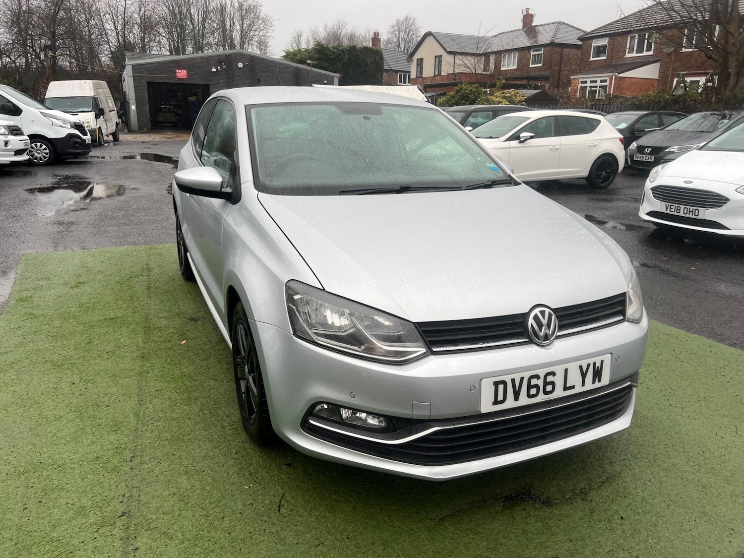 Used Volkswagen Polo 2017 for sale - 76849997: Photo 8