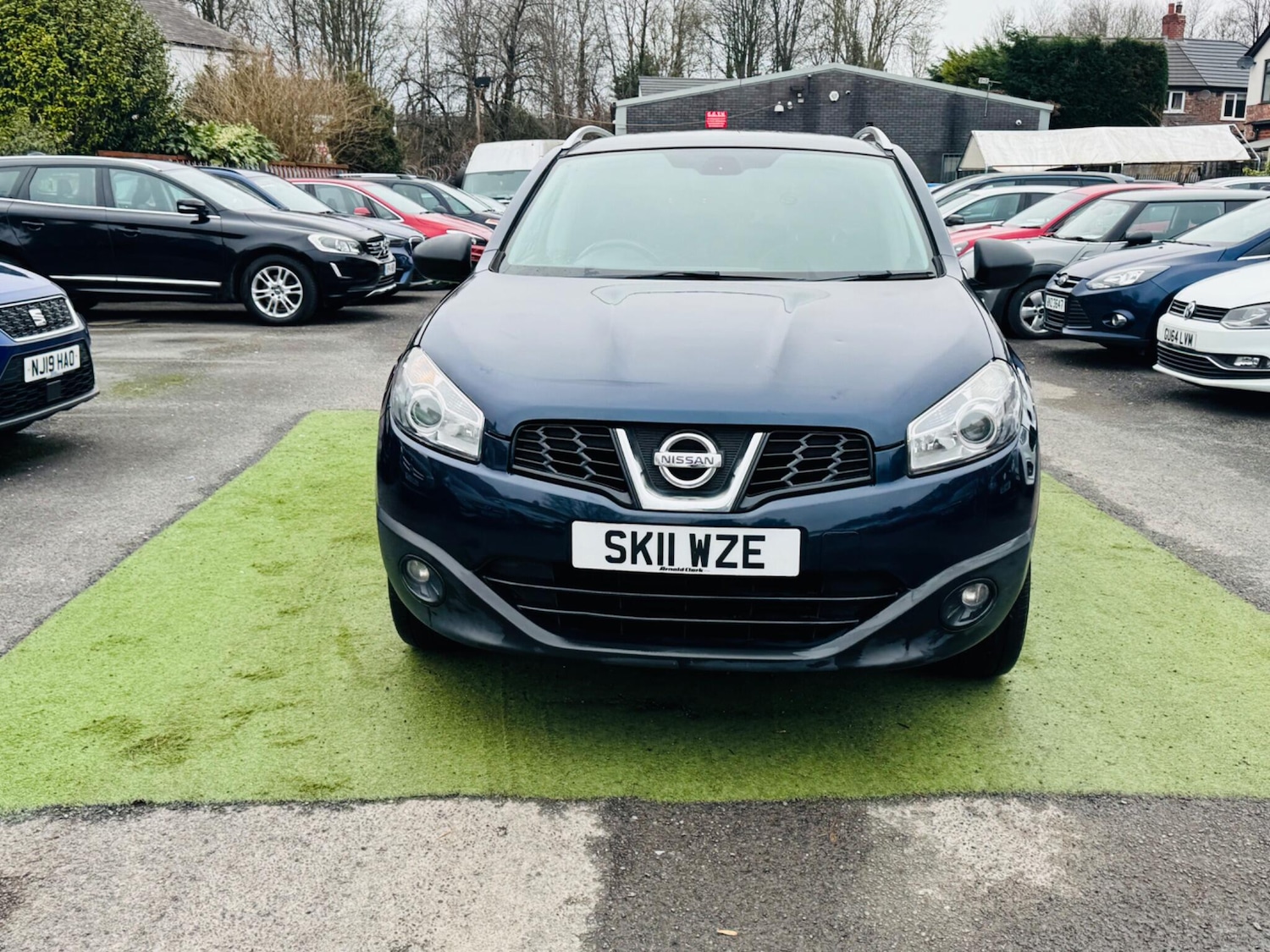 Used Nissan Qashqai 2011 for sale - 77331513: Photo 11