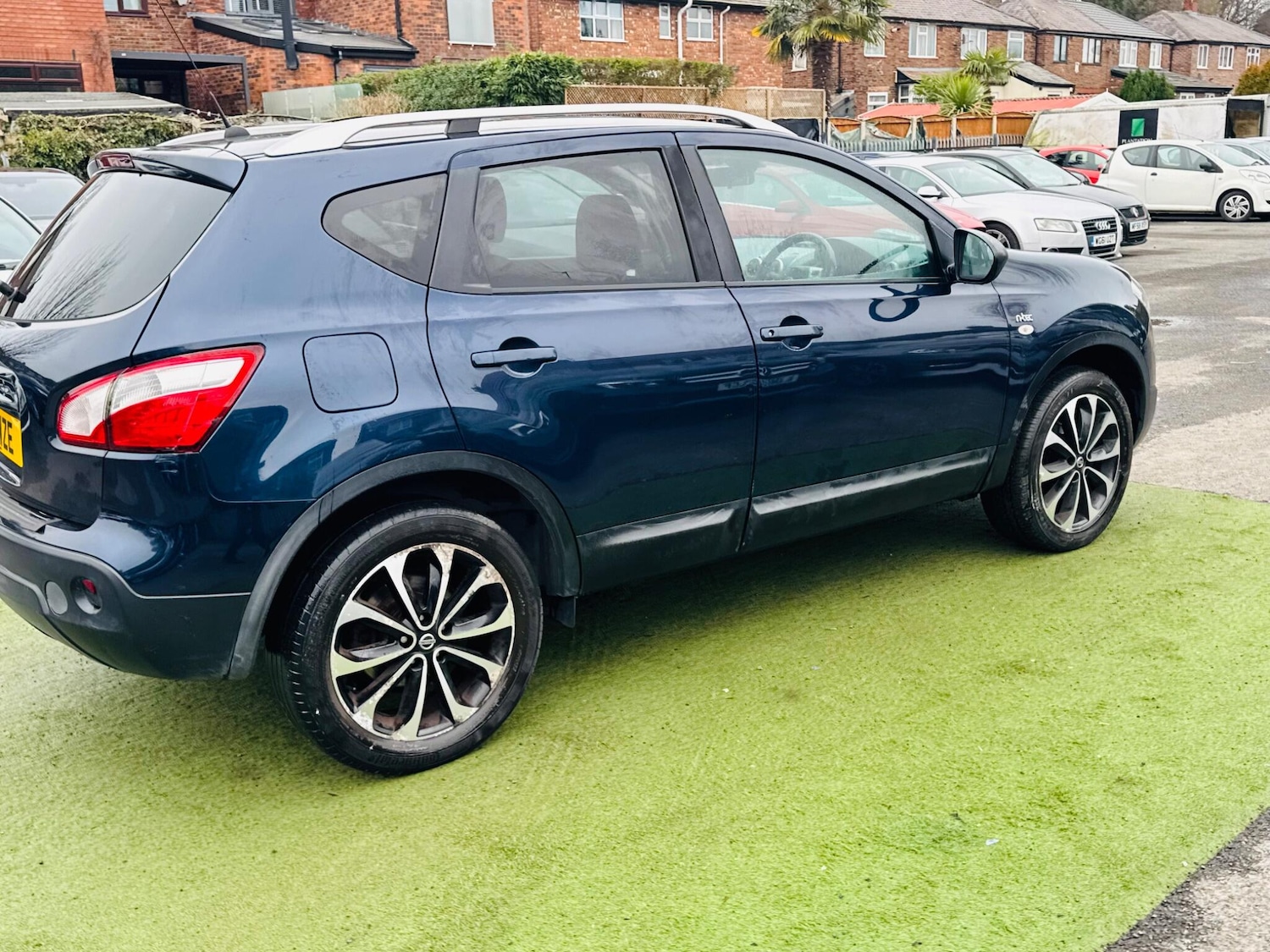 Used Nissan Qashqai 2011 for sale - 77331513: Photo 33