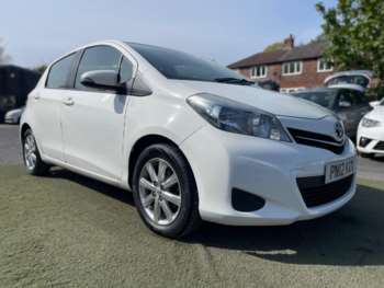 Used Toyota Yaris 2012 for sale - 74478240: Photo