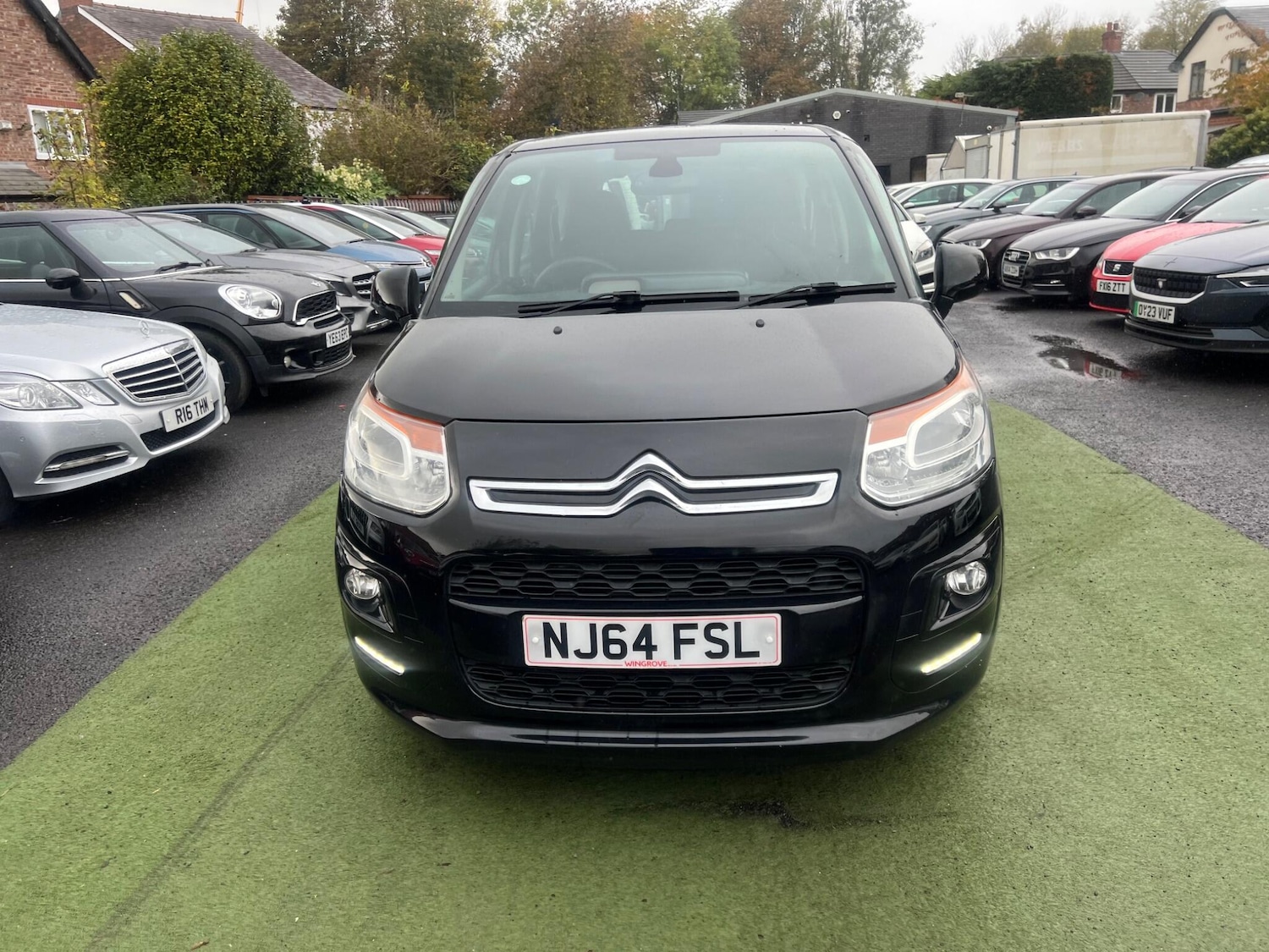 Used Citroen C3 Picasso 2014 for sale - 76361001: Photo 4