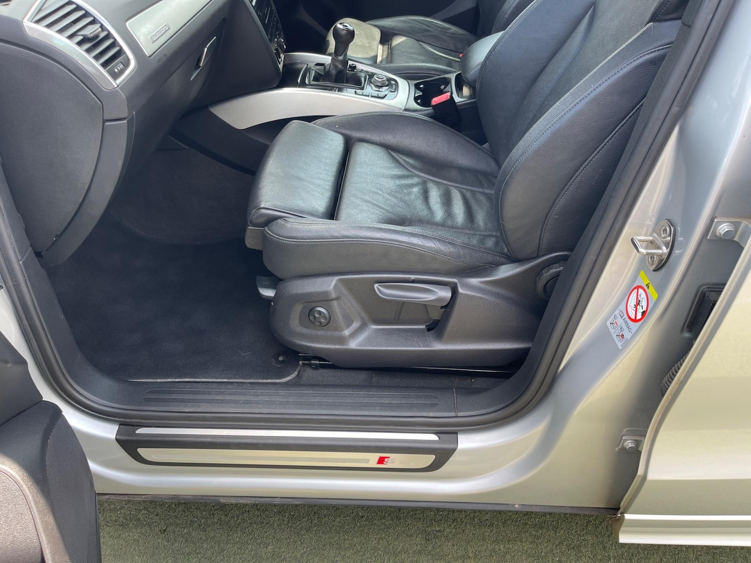 Vehicle 60
