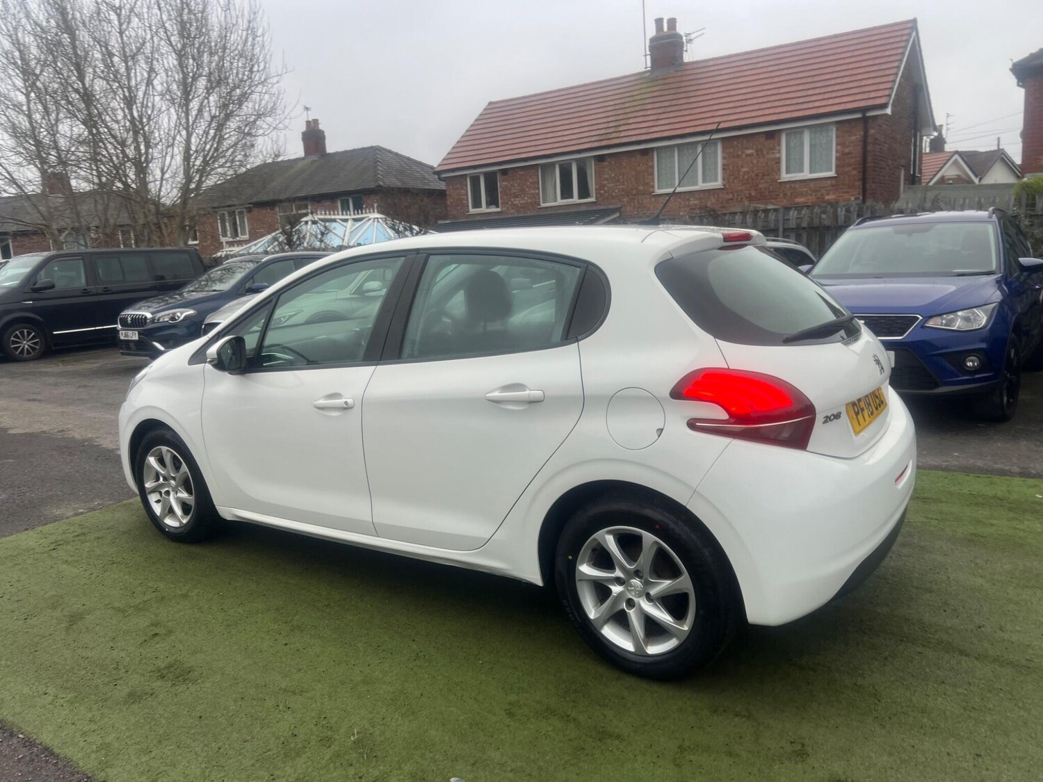 Used Peugeot 208 2018 for sale - 77344876: Photo 4