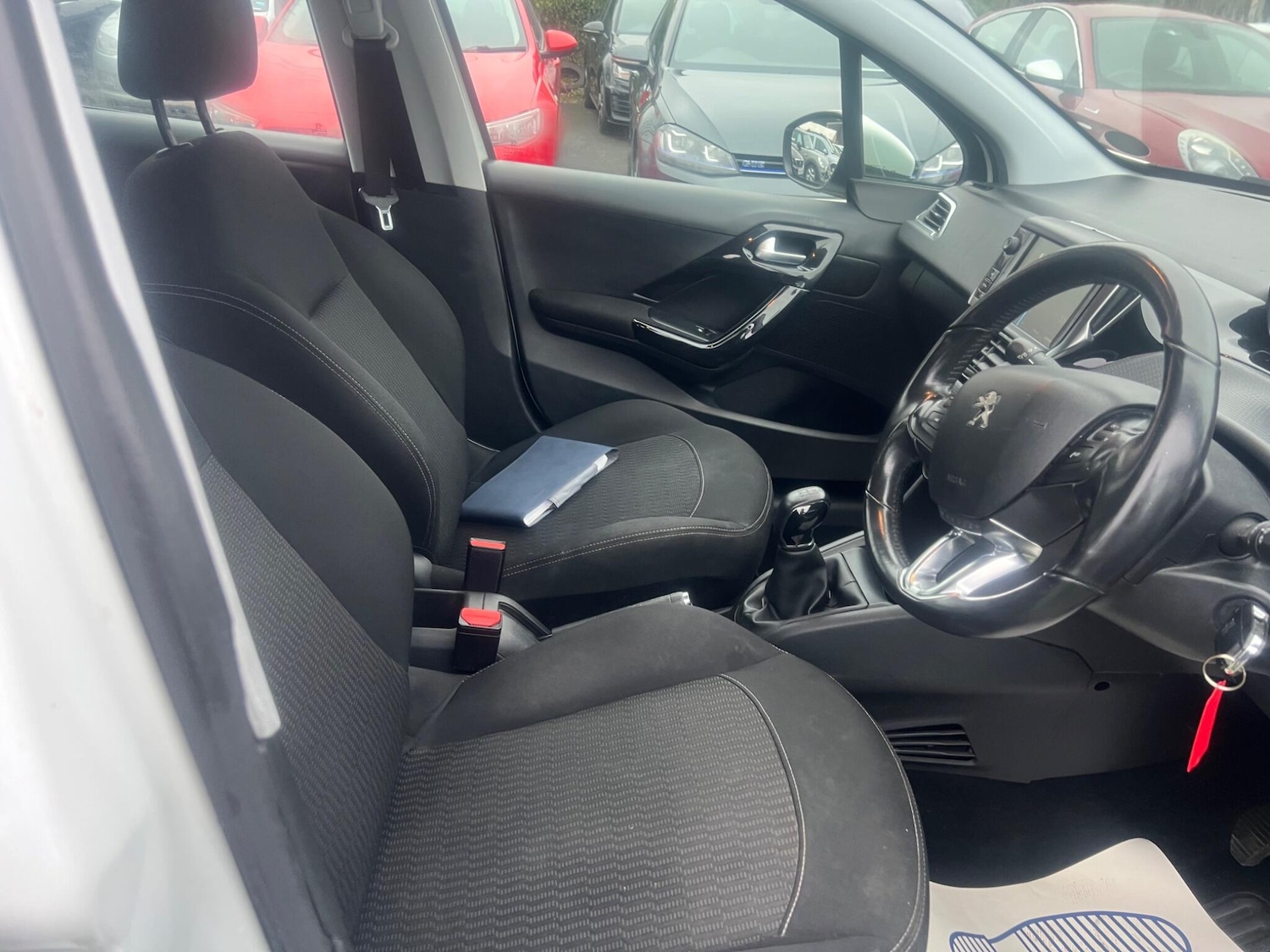 Used Peugeot 208 2018 for sale - 77344876: Photo 40
