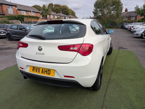 Used Alfa Romeo Giulietta 2011 for sale - 76215030: Photo 23