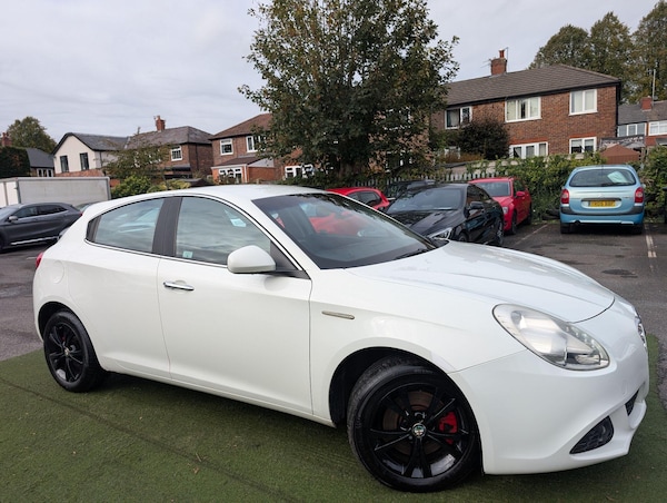 Used Alfa Romeo Giulietta 2011 for sale - 76215030: Photo 29