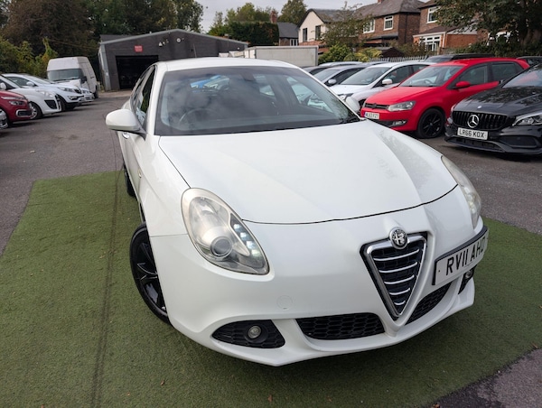 Used Alfa Romeo Giulietta 2011 for sale - 76215030: Photo 5