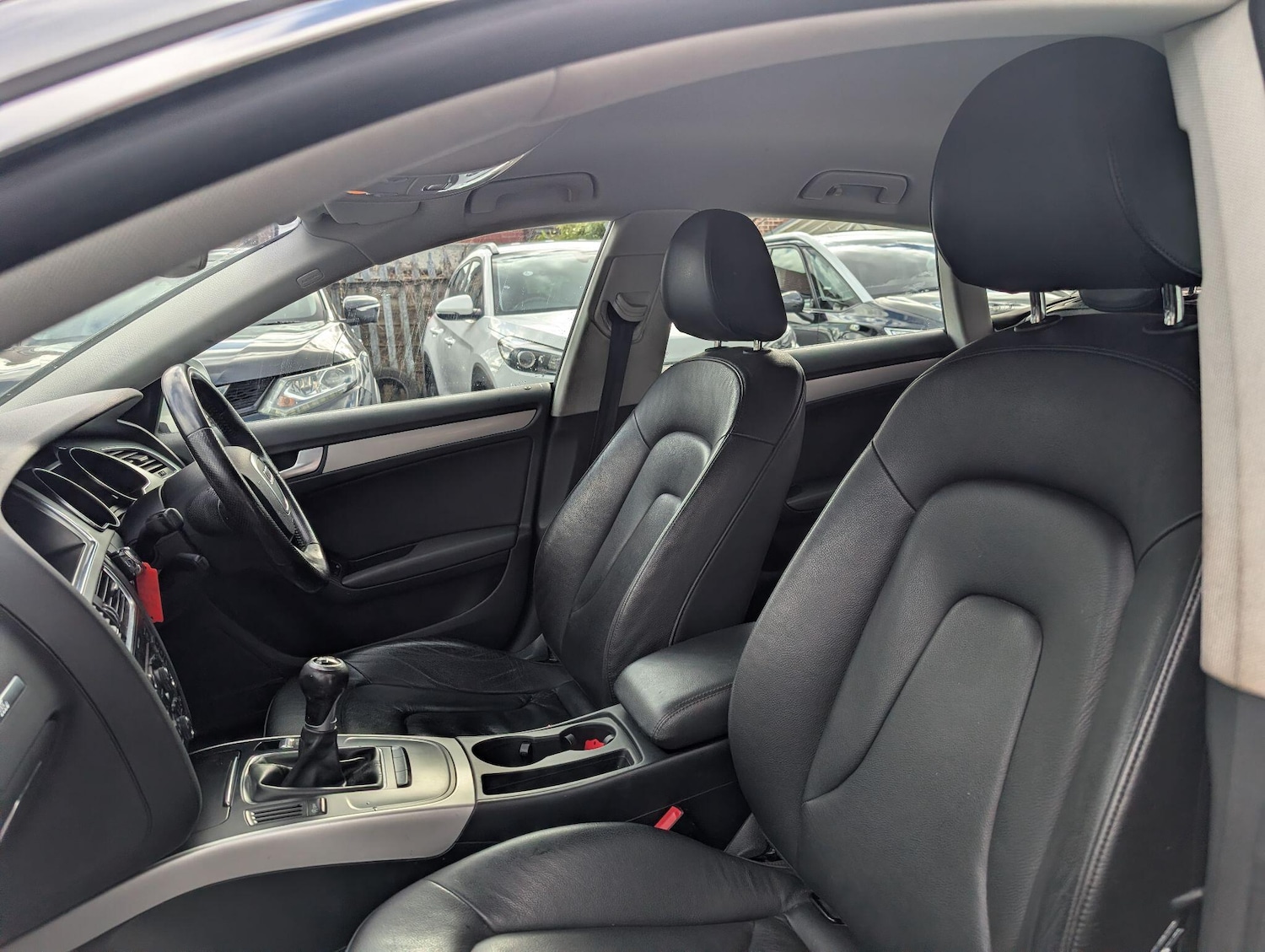 Used Audi A5 2012 for sale - 77838521: Photo 2