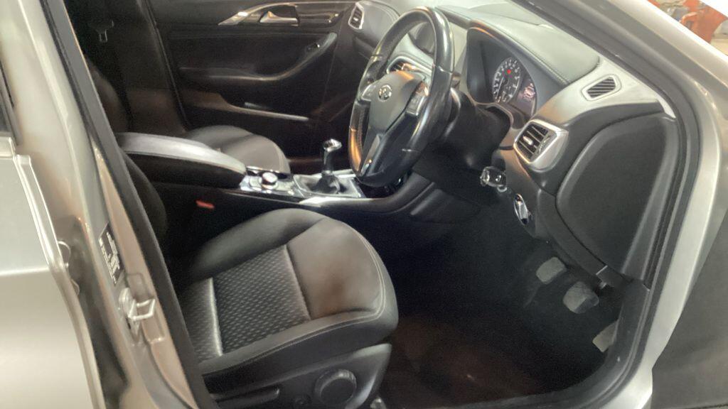 Used Infiniti Q30 2016 for sale - 77279716: Photo 21