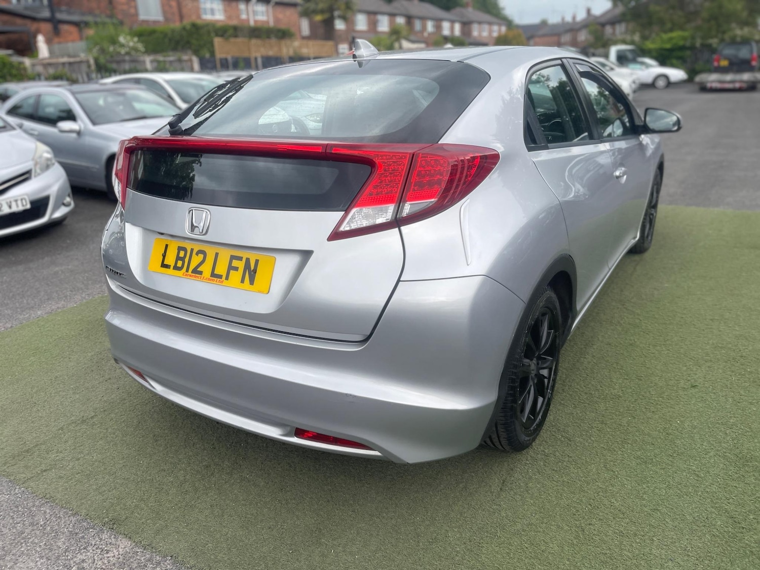 Vehicle 21