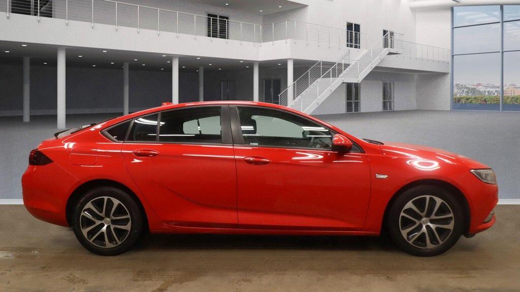 Used Vauxhall Insignia 2017 for sale - 77305059: Photo 6