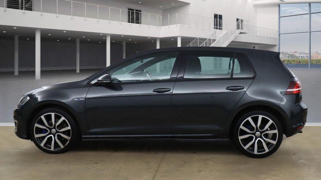 Used Volkswagen Golf 2016 for sale - 77020935: Photo 18