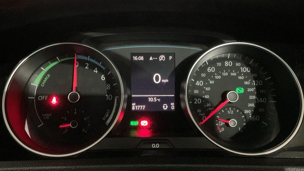 Used Volkswagen Golf 2016 for sale - 77020935: Photo 22