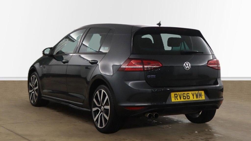 Used Volkswagen Golf 2016 for sale - 77020935: Photo 3