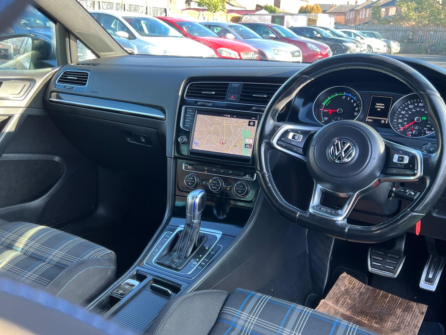 Used Volkswagen Golf 2016 for sale - 77020935: Photo 34