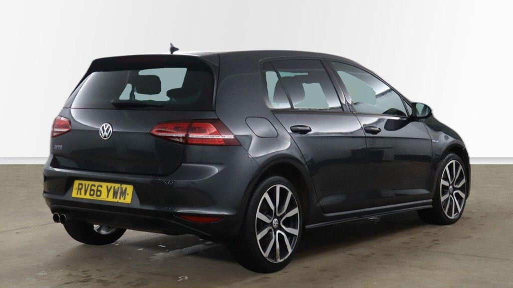 Used Volkswagen Golf 2016 for sale - 77020935: Photo 4