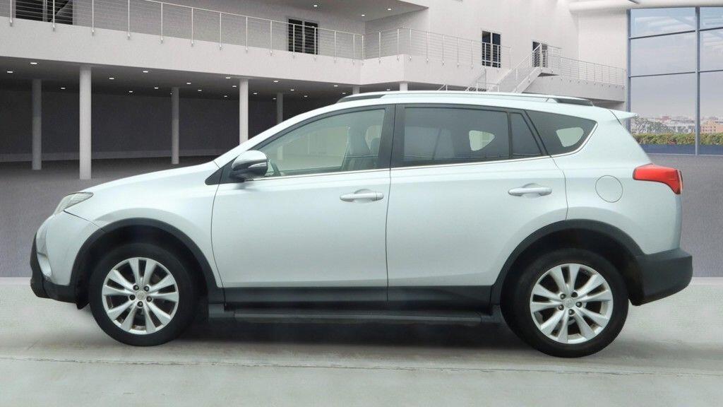 Used Toyota RAV4 2018 for sale - 77305430: Photo 13