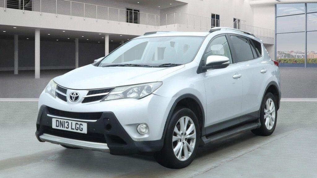 Used Toyota RAV4 2018 for sale - 77305430: Photo 9
