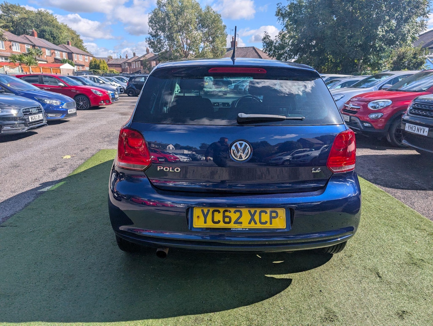 Vehicle 21