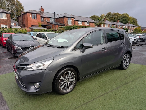 Used Toyota Verso 2017 for sale - 76158986: Photo 15