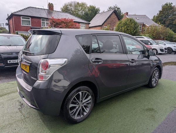 Used Toyota Verso 2017 for sale - 76158986: Photo 29
