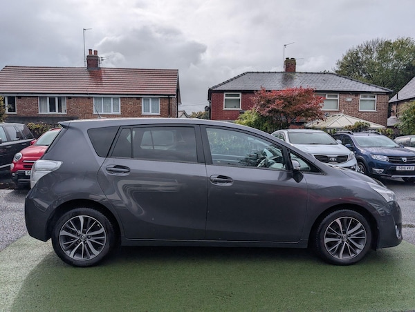 Used Toyota Verso 2017 for sale - 76158986: Photo 32