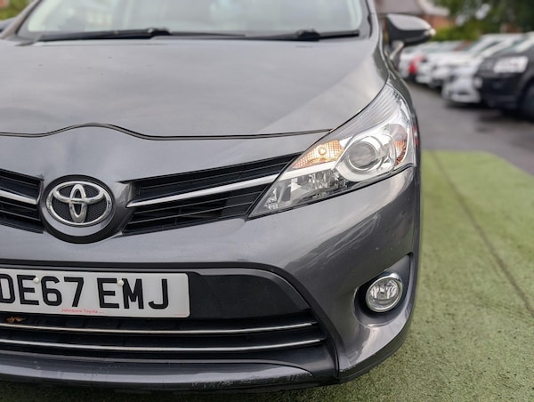 Used Toyota Verso 2017 for sale - 76158986: Photo 37