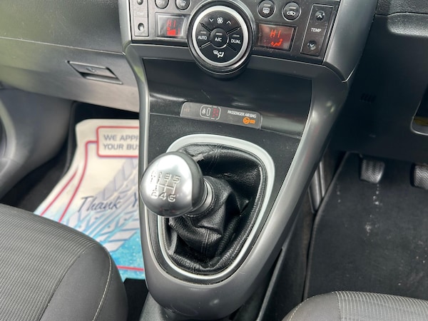 Used Toyota Verso 2017 for sale - 76158986: Photo 68