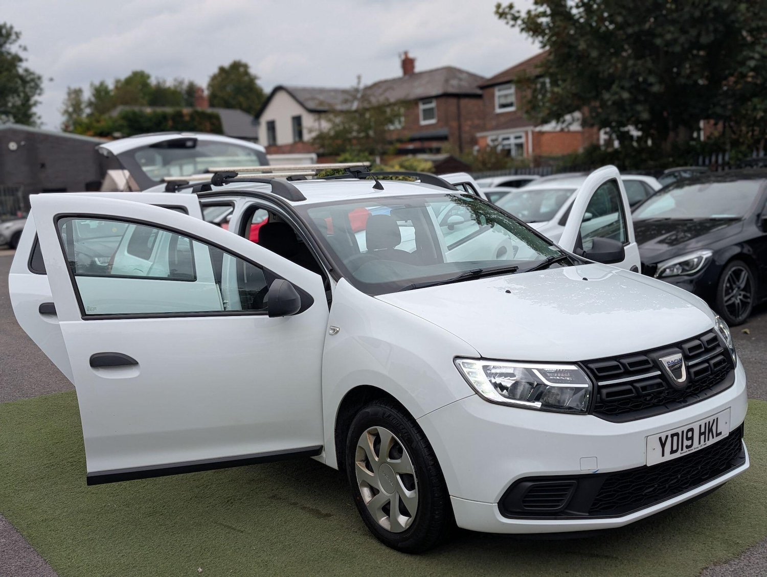 Used Dacia Logan MCV 2019 for sale - 76472467: Photo 43
