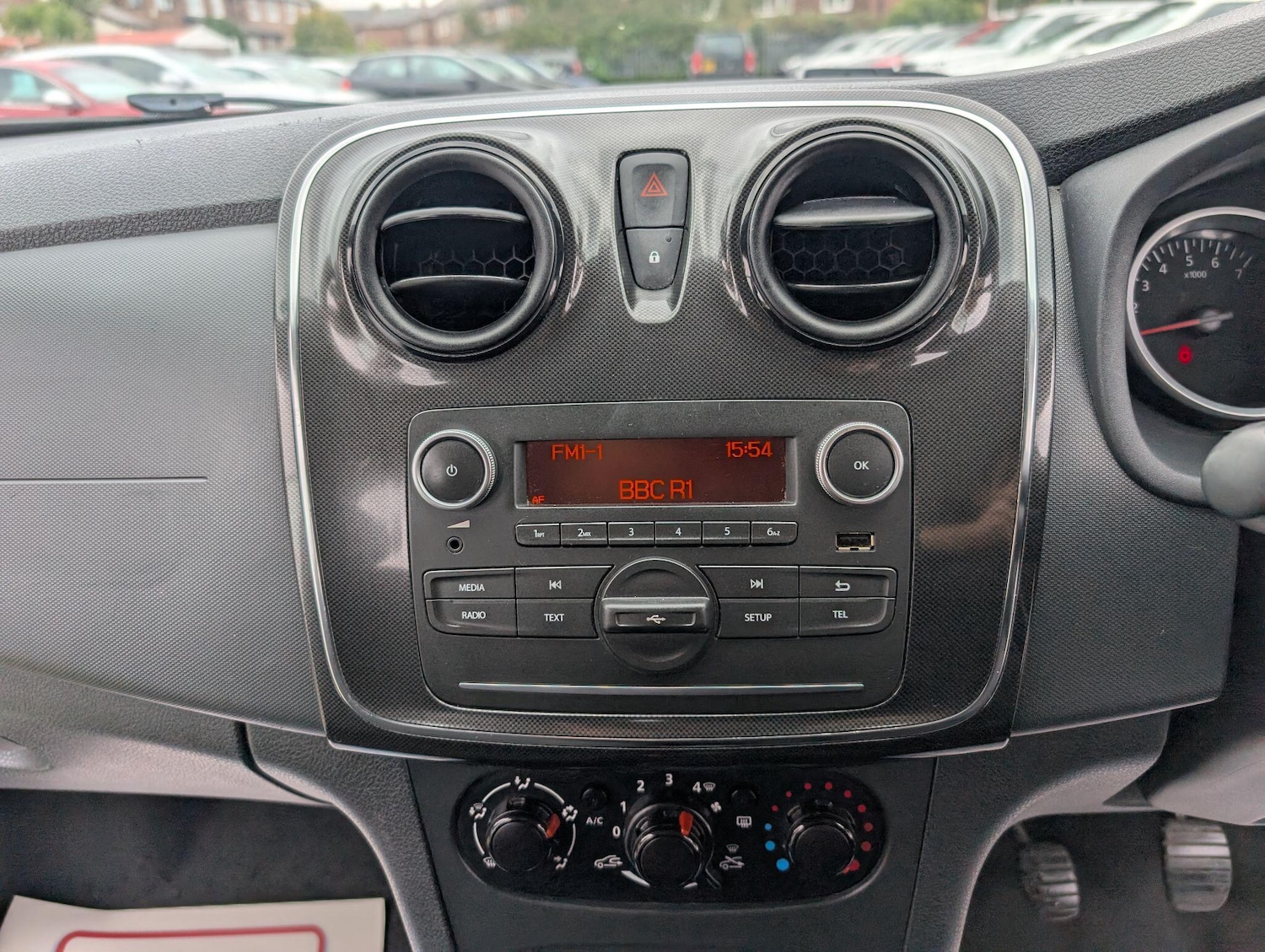 Used Dacia Logan MCV 2019 for sale - 76472467: Photo 57