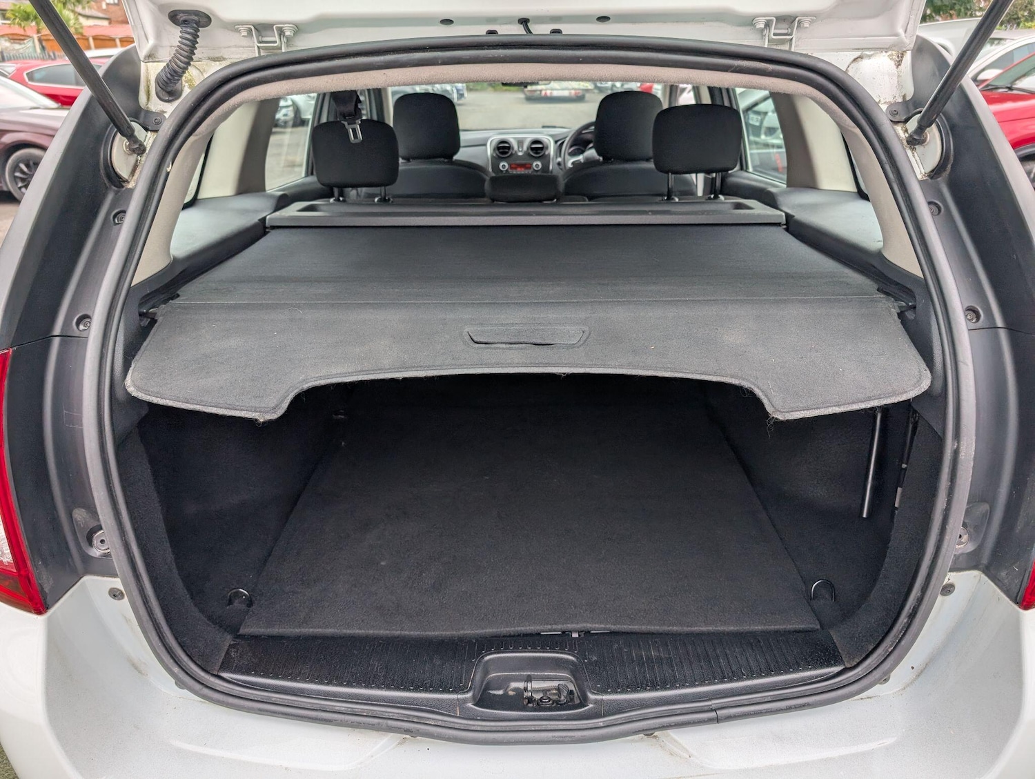 Used Dacia Logan MCV 2019 for sale - 76472467: Photo 59