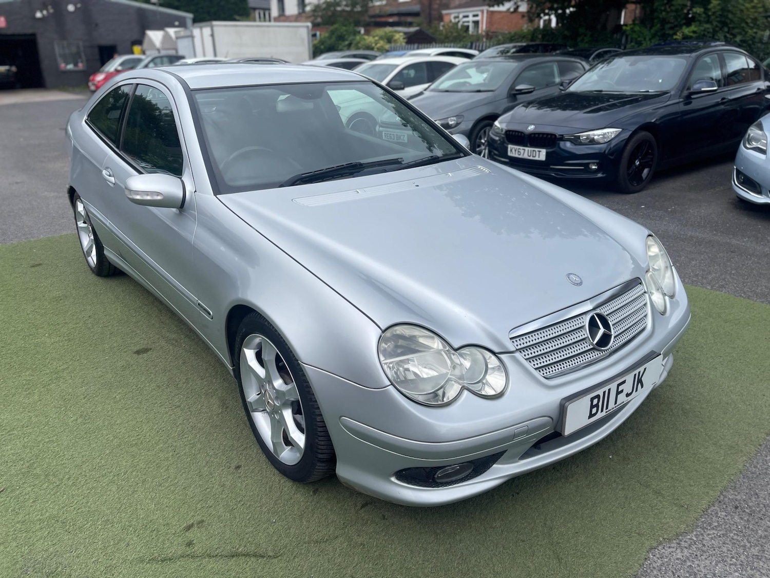 Mercedes-Benz C-Class (07) - 2.1 C220 CDI Sport Edition 2dr - Image 2