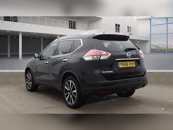 Used Nissan X-Trail 2016 for sale - 77510226: Photo