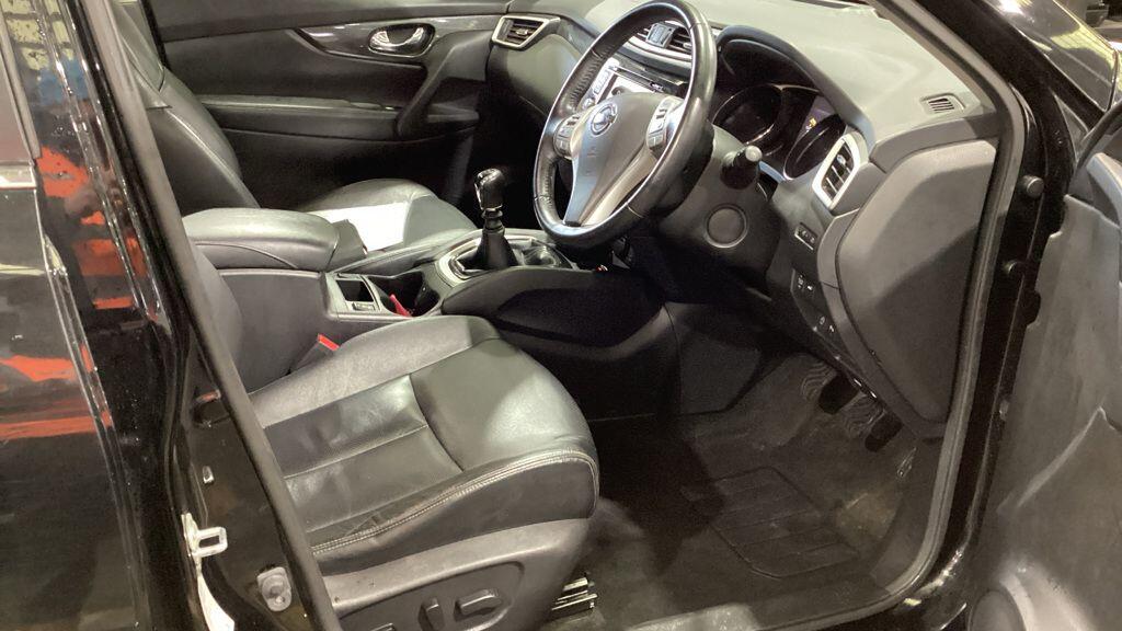 Used Nissan X-Trail for sale - 77510226: Photo 4