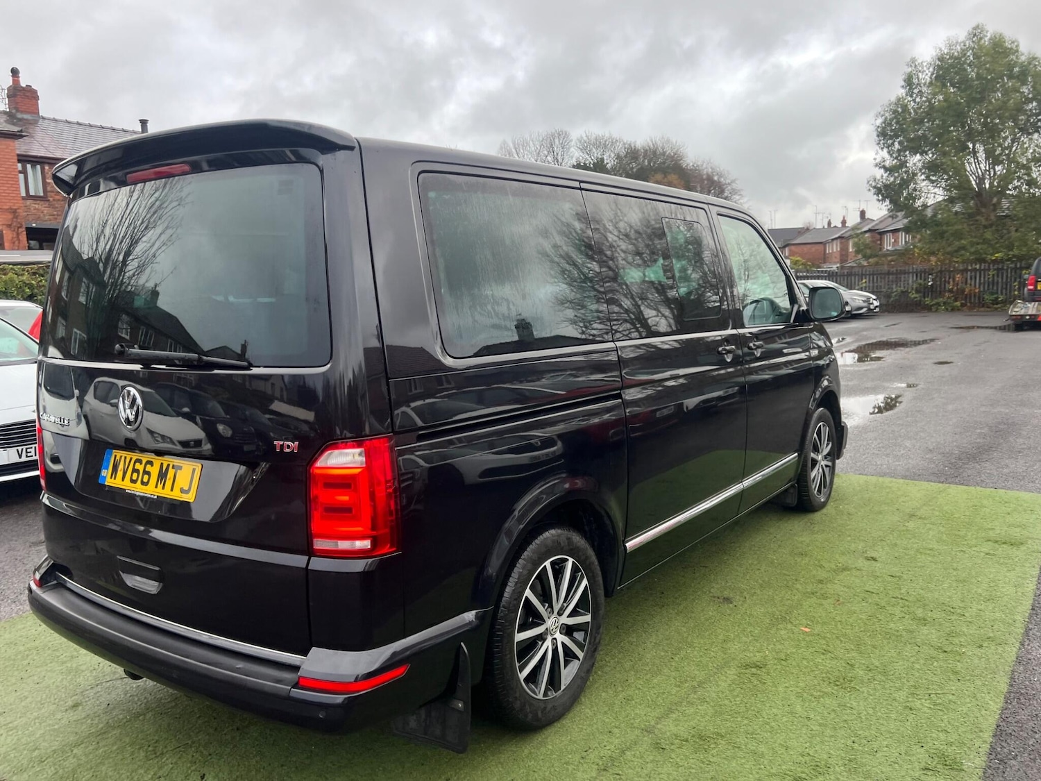 Used Volkswagen Caravelle 2016 for sale - 76701103: Photo 44