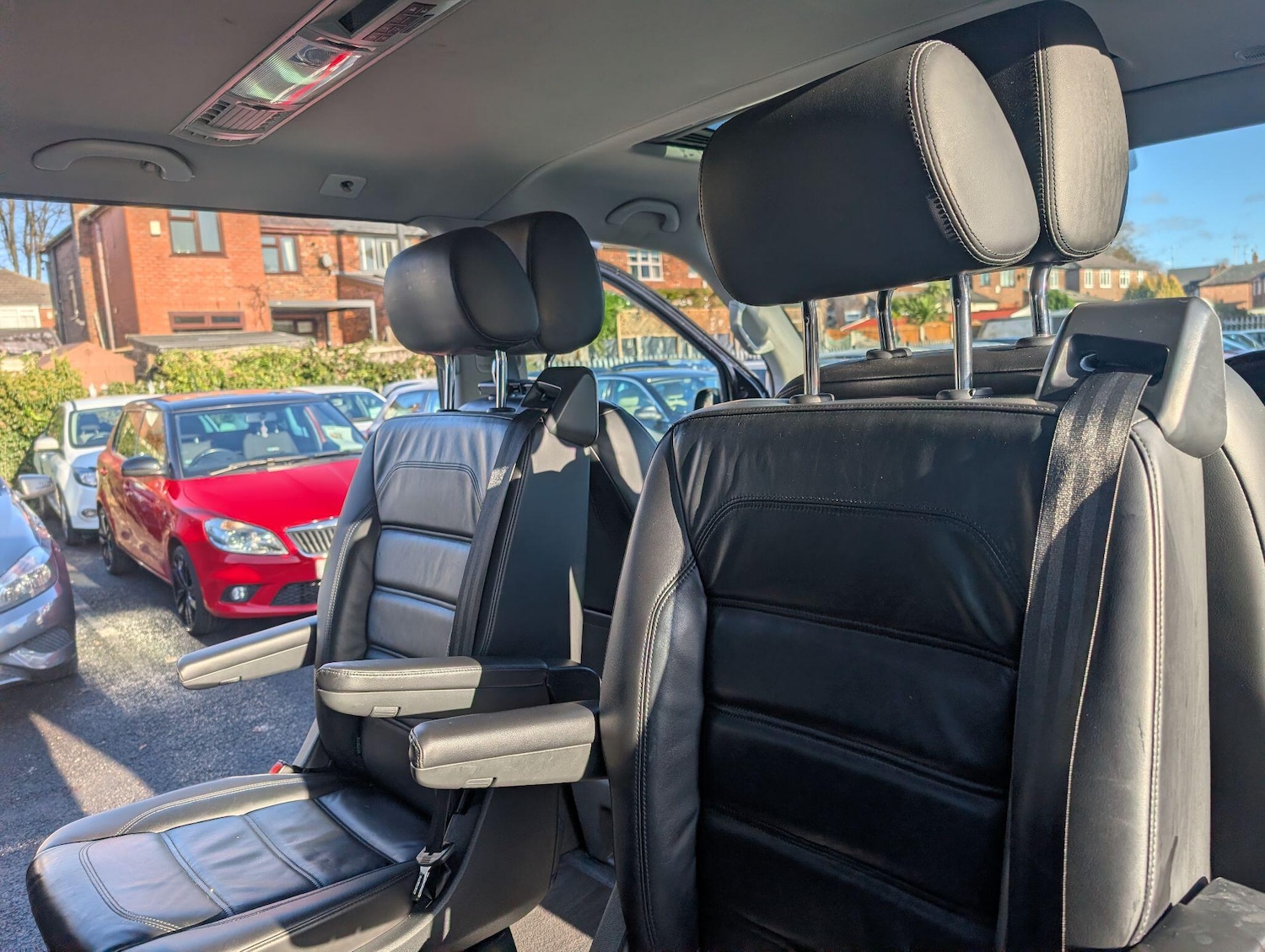 Used Volkswagen Caravelle 2016 for sale - 76701103: Photo 63