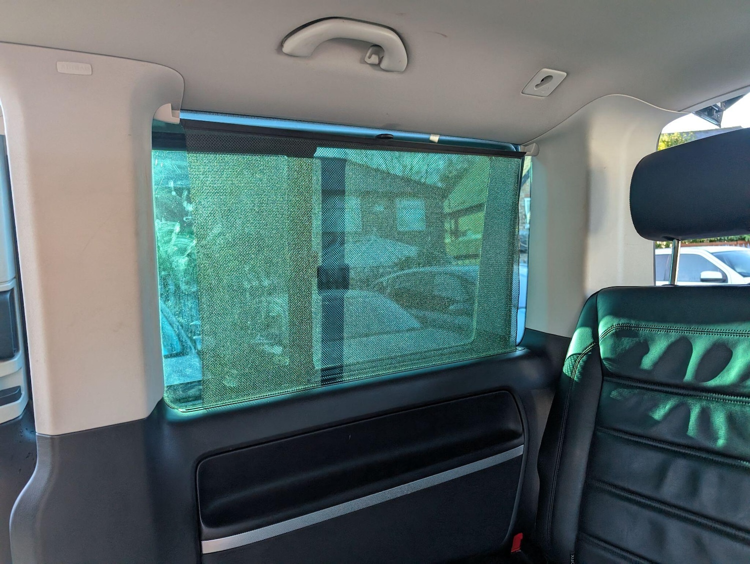 Used Volkswagen Caravelle 2016 for sale - 76701103: Photo 71