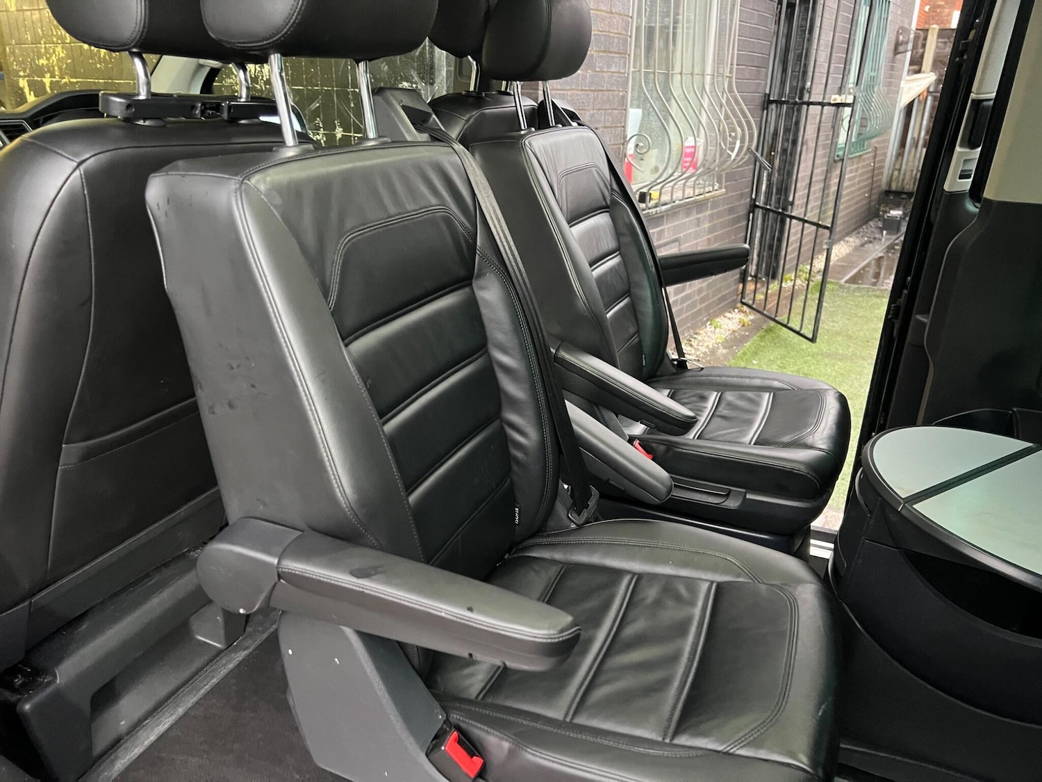 Used Volkswagen Caravelle 2016 for sale - 76701103: Photo 97