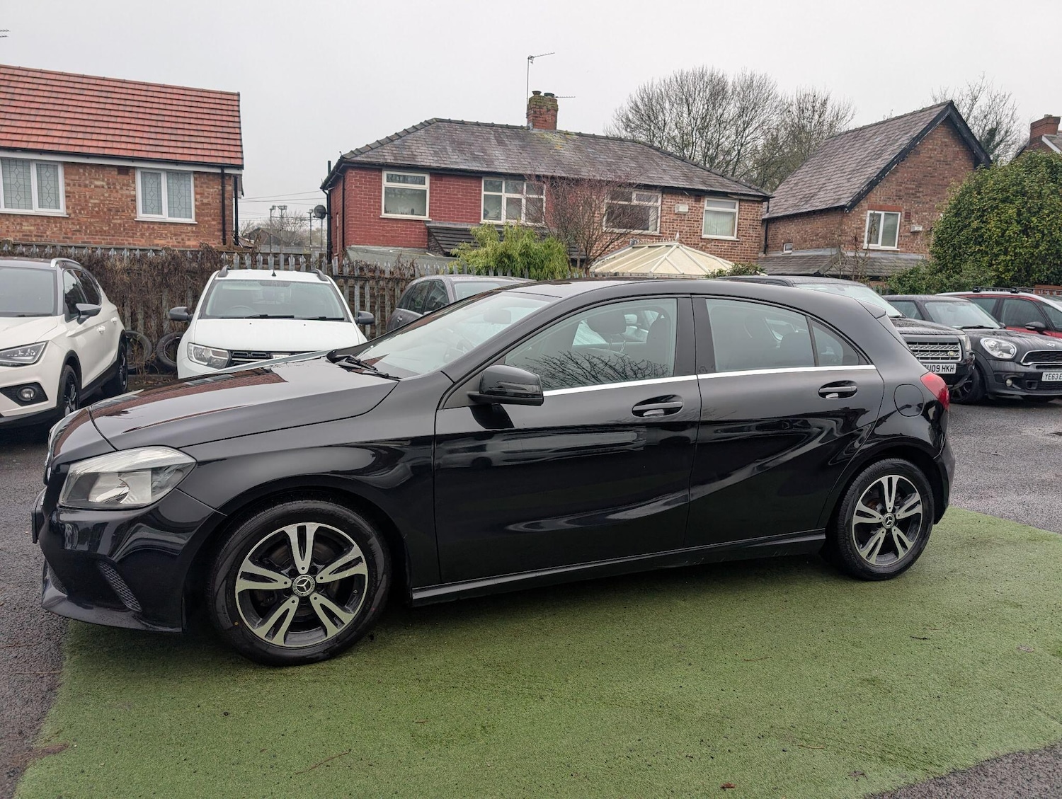 Used Mercedes-Benz A-Class 2017 for sale - 76989907: Photo 21